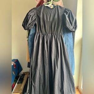 En Elly puff sleeve midi dress